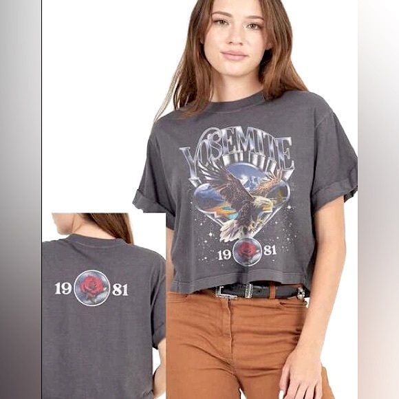Girl Dangerous Yosemite Graphic Tee - Picture 1 of 4